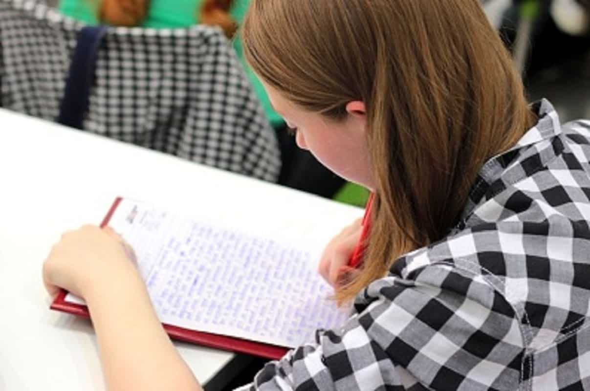 COMMON IELTS ESSAY WRITING MISTAKES YOU SHOULD AVOID