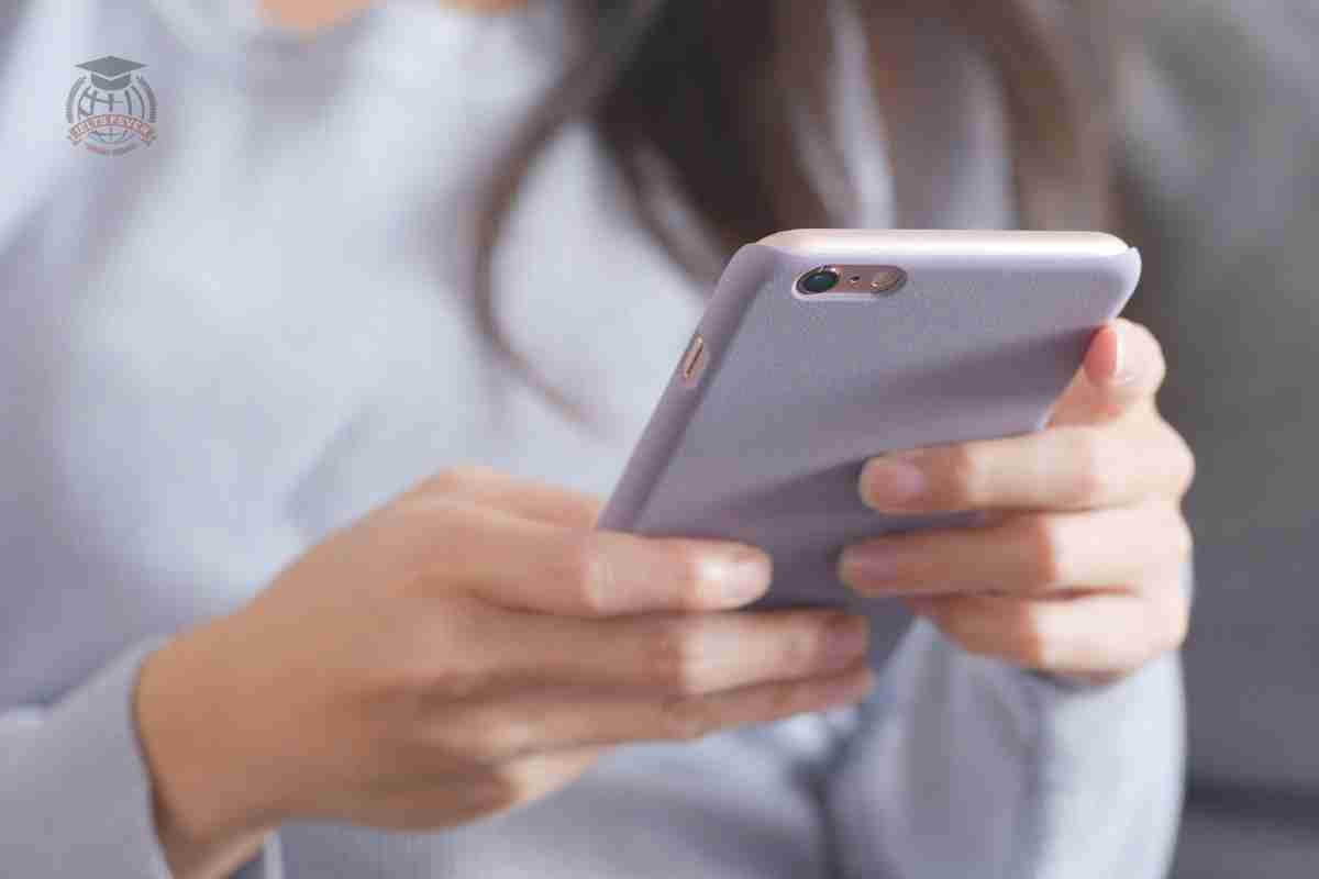 The Percentage of People Using Various Mobile Phone Features Ac